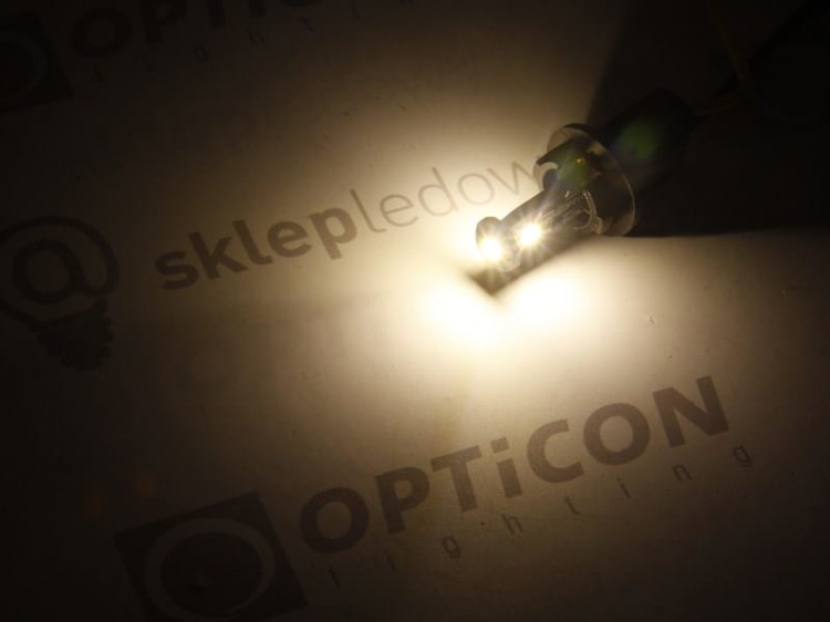  Żarówka Led W5W T10 3x SMD 2835 12V Biały Ciepły 3000K OPTICON PREMIUM 