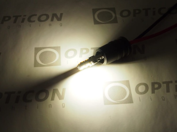Żarówka Led W5W T10 12V DC 8x SMD 3030 Biały Neutralny 4500K OPTICON PREMIUM