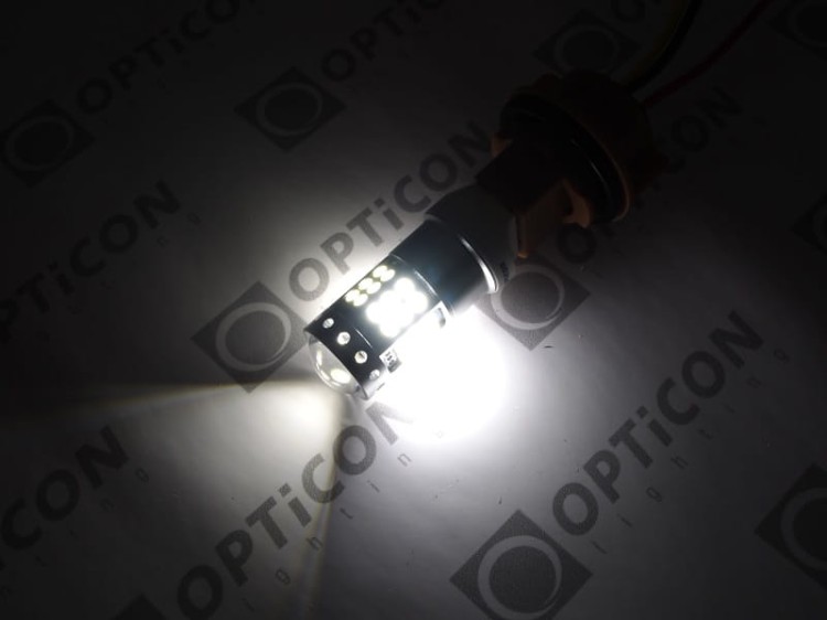 Żarówka Led W21/5W T20 7443 12V 42x SMD 3030 Biały Zimny 6000K CANBUS OPTICON PREMIUM