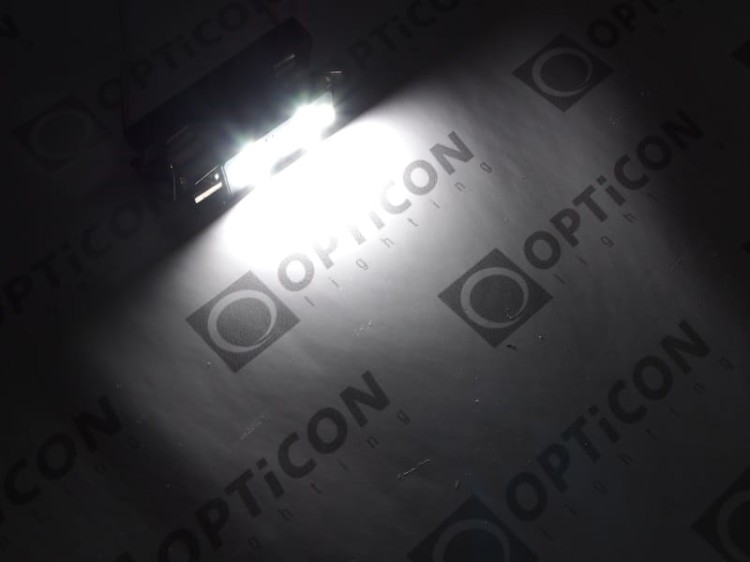 Żarówka Led C5W 31mm 12V DC 9x SMD 3030 Biały Zimny 6000K OPTICON