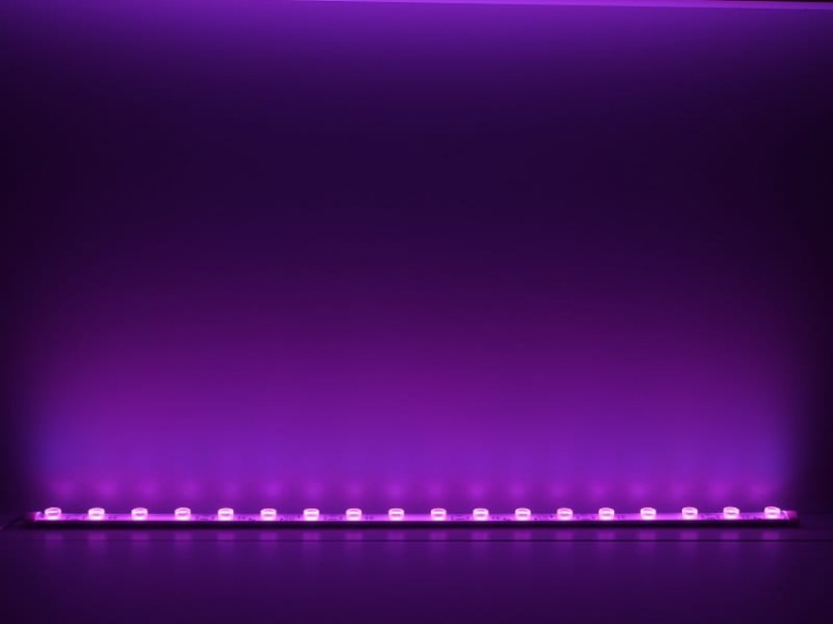 Moduł LED 24V 22W IP67 100cm 10x60st 18x SMD3030 Wielokolorowy RGBW