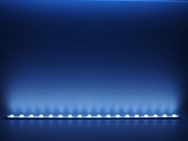 Moduł LED 24V 22W IP67 100cm 10x60st 18x SMD3030 Wielokolorowy RGBW