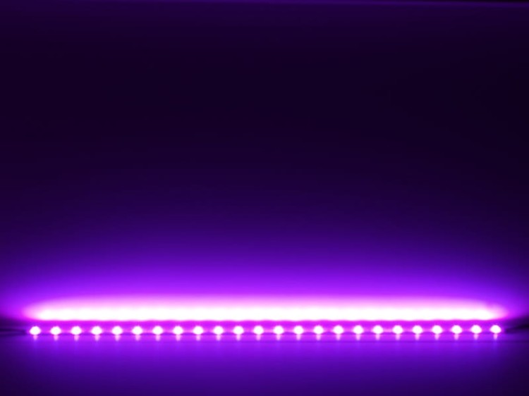 Moduł LED 24V 24W IP20 100cm 180st 24x SMD3030 Wielokolorowy RGB