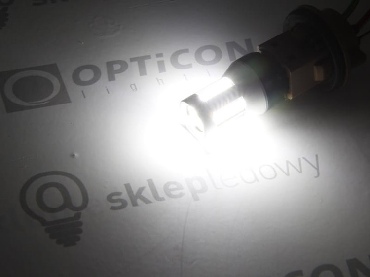 Żarówka Led P27/7W 3157 15x SMD 3030 12V Biały Zimny 6000K CANBUS PREMIUM