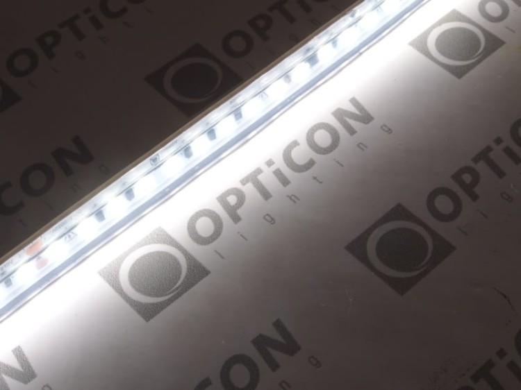 Taśma LED 230V AC Biały Zimny 6000K 14W/m IP68 12mm 600 SMD 2835 OPTICON PREMIUM