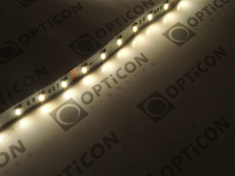 Taśma LED 24V 300x SMD 5050 4in1 12mm IP20 19,2W RGBW + Biały Neutralny 4000K OPTICON PREMIUM