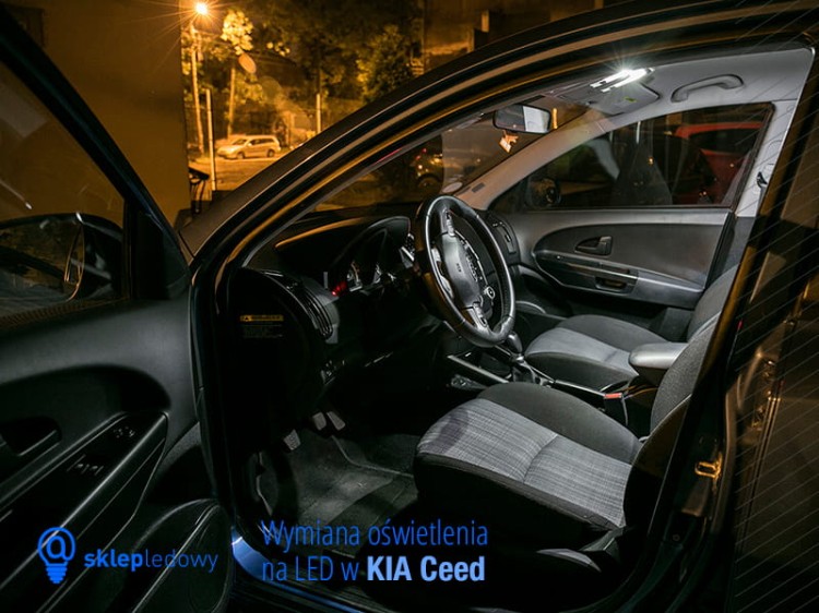kia_ceed_oswietlenie_wnetrza_led_1.jpg