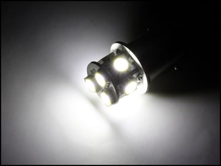 Żarówka 8xSMD 5050 Ba15d 10-30V DC 360st Led Marine Zimny 12V 24V