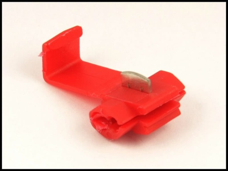 Konektor - Szybkozłączka dla połączenia z rezystorem LED