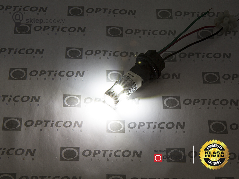 Żarówka Led 28x SMD 2835 P27/7W 3157 DUAL COLOR USA